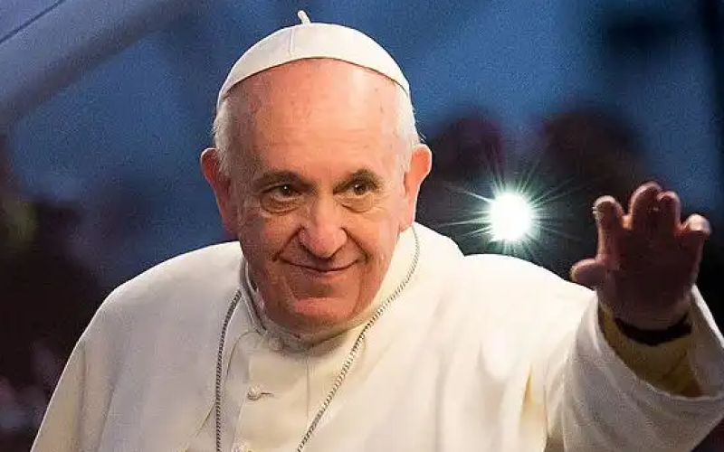 Papa Francisco: uma trajetória de fé, longevidade e desafios de saúde