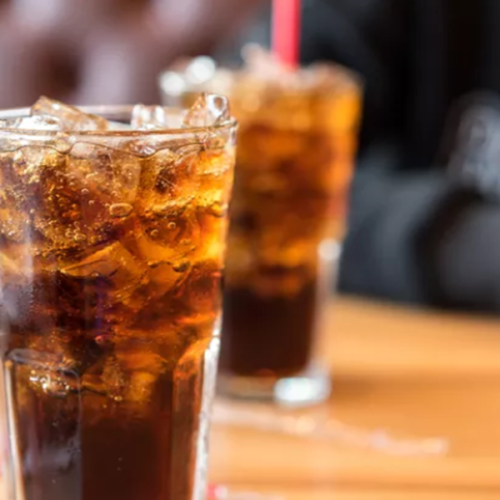 Excesso de frutose pode favorecer diabetes tipo 2 e doenças no fígado, aponta novo estudo